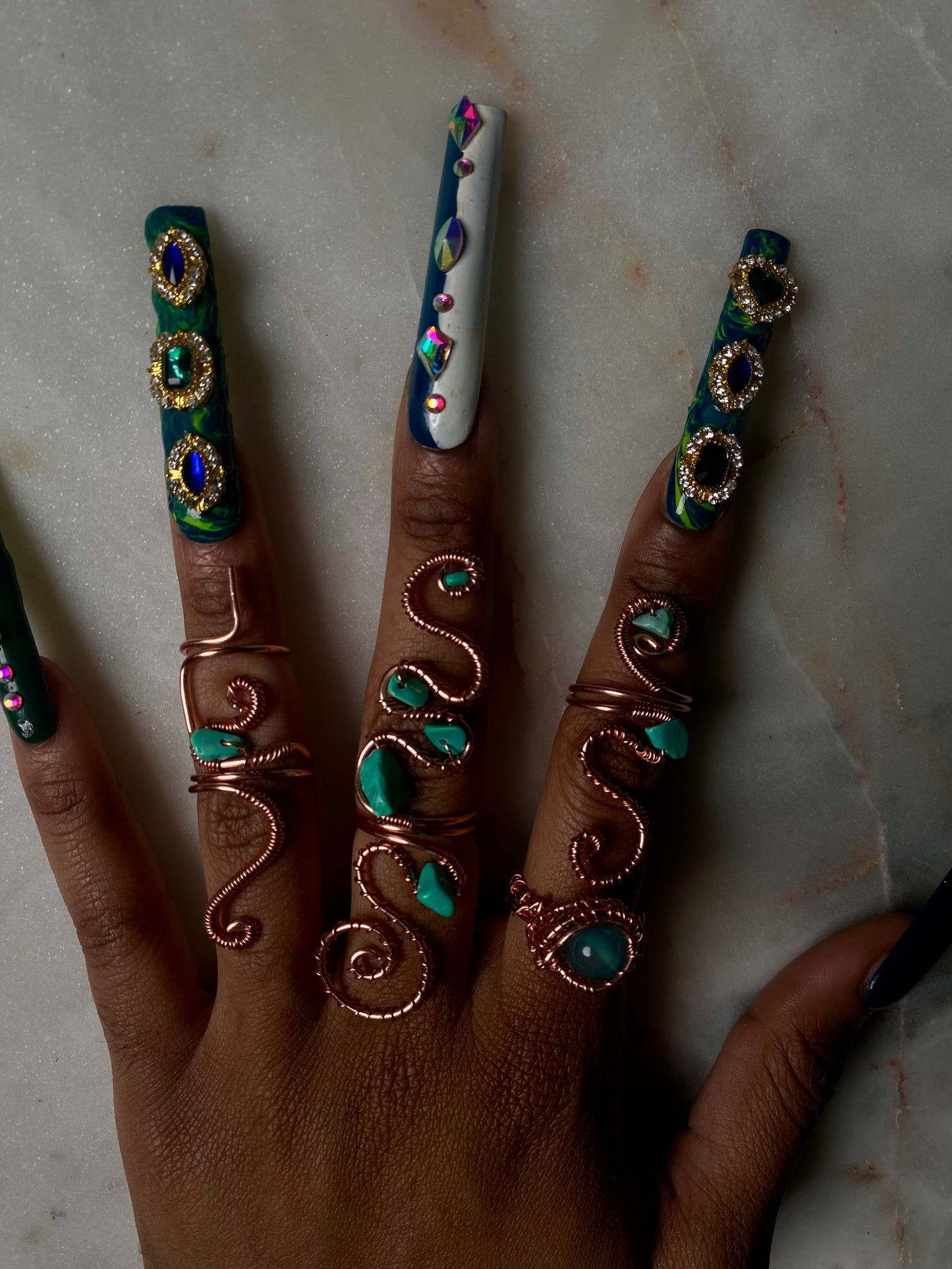 Hand adornment set (Rings)