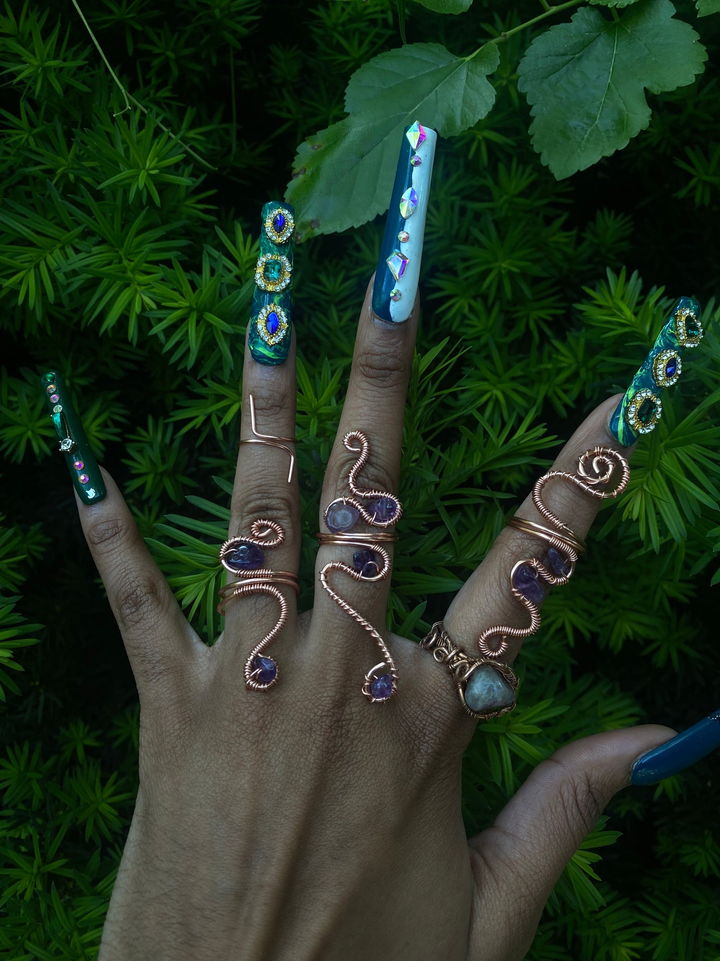 Hand adornment set (Rings)